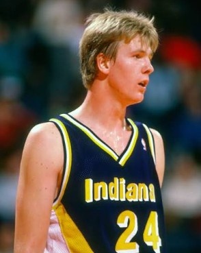 美媒评NBA历史2米18以上长人15强:姚明第四 贾巴尔居首 美媒评NBA历史2米18以上长人15强:姚明第四 贾巴尔居首