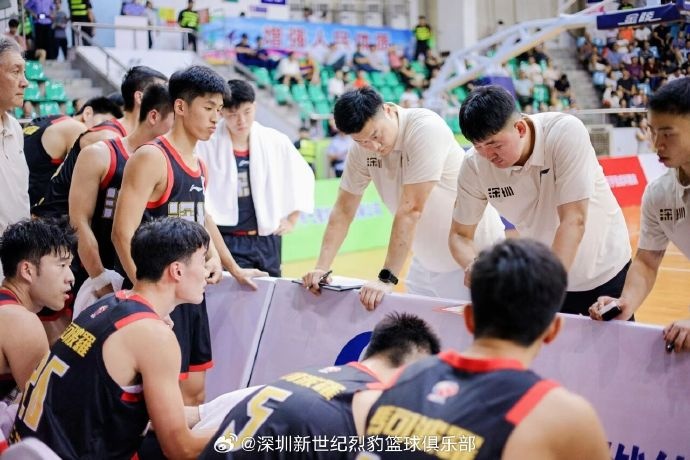 深圳男篮最后一攻三分不中 78-83惜败西雅图巨浪