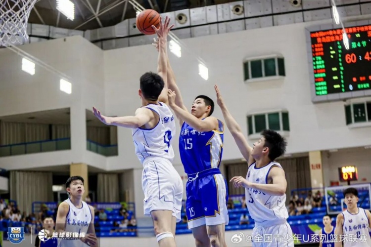深圳U19预赛7战5胜列第三晋级 吴铠博场均22.6分包揽得分王和抢断王