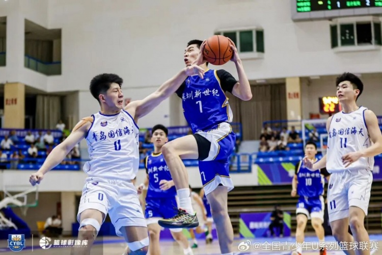 深圳U19预赛7战5胜列第三晋级 吴铠博场均22.6分包揽得分王和抢断王